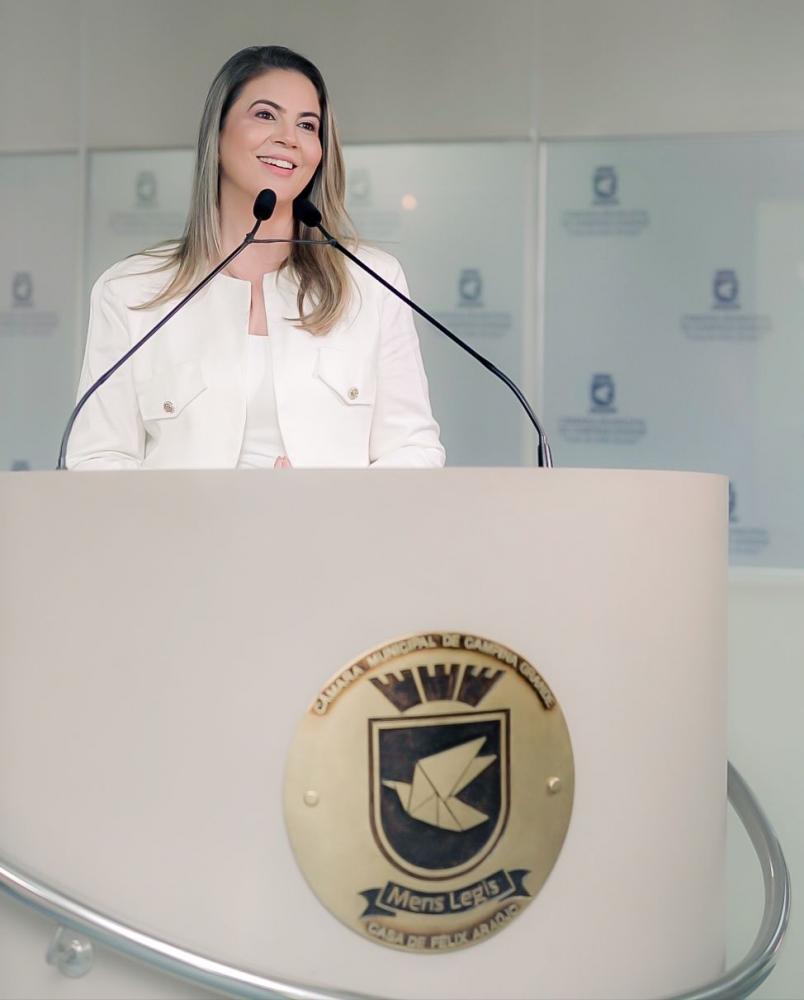 Vereadora de Campina grande, Carol Gomes, emite nota falando sobre sua cassação na Câmara Municipal