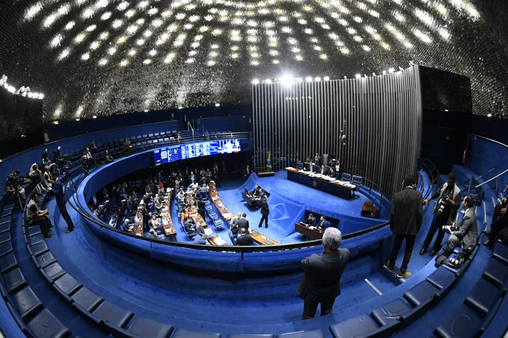 Famup pede apoio de prefeitos e prefeitas para que PEC do parcelamento previdenciário e dos precatórios avance no Senado