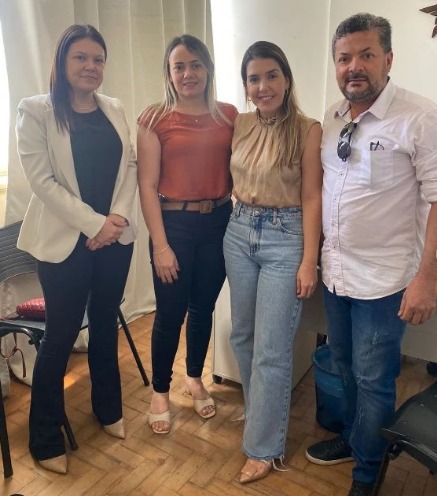 Prefeita de Monteiro recebe representantes e firmará parceria para estágios de estudantes da UNICIR