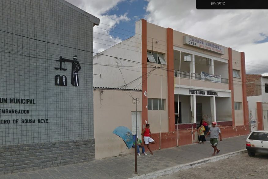 Prefeita de Juazeirinho tem 21 dias para explicar ao TCE remuneração excessiva recebida pela vice-prefeita e despesas ilegais