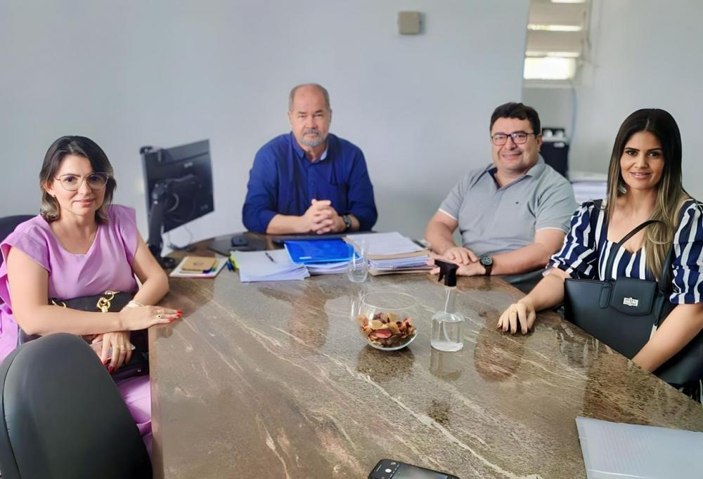 Prefeito de Soledade e representantes da Secretaria de Meio Ambiente participaram de reuniões importantes em João Pessoa. 