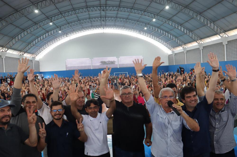 Prefeitura de Araruna realiza confraternização para as mulheres inseridas no programa Bolsa Cidadã e Vital Costa anuncia aumento do benefício para R$ 150