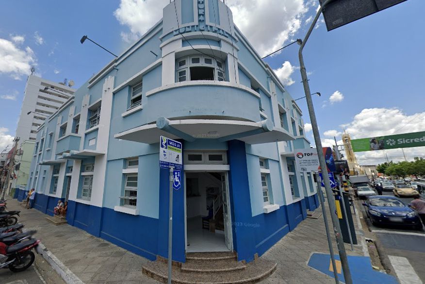 Canetada: prefeito de Patos publica decreto e exonera todos os comissionados da gestão municipal