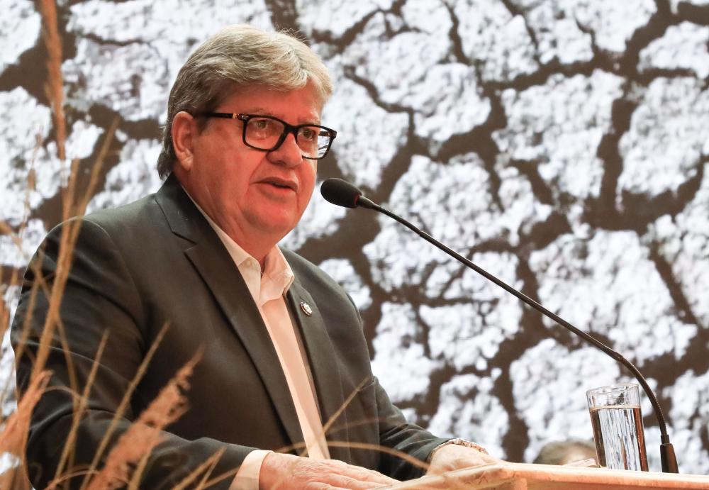 João Azevêdo Anuncia Medidas para Valorização do Magistério na Paraíba