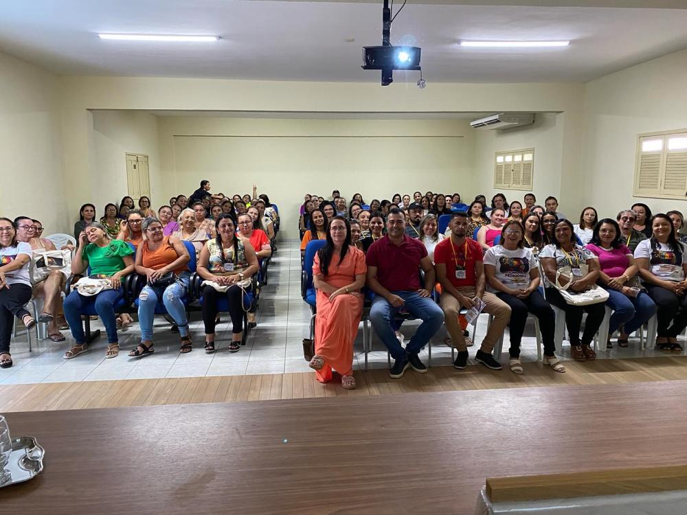 Prefeito de Barra de Santa Rosa visita Jornada Pedagógica 2024 que acontece no município