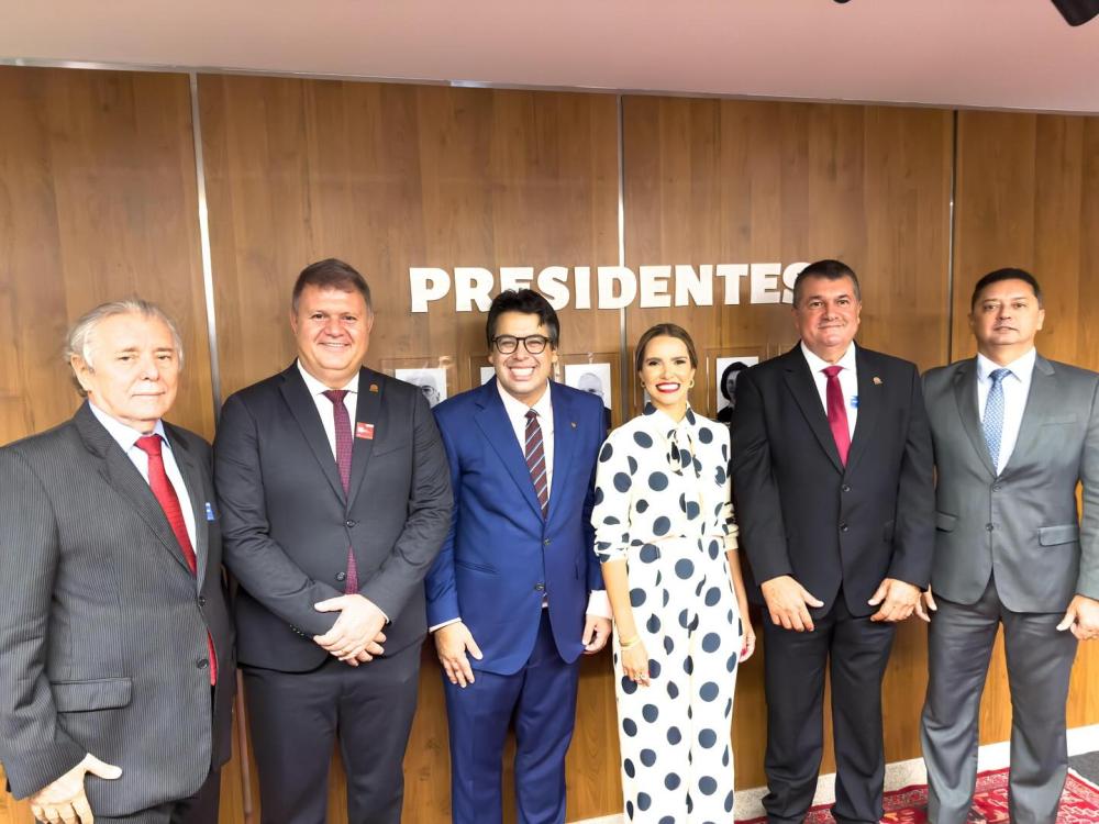 Prefeito de Boa Vista participa da posse de procurador do Conselho Nacional do Ministério Público em Brasília