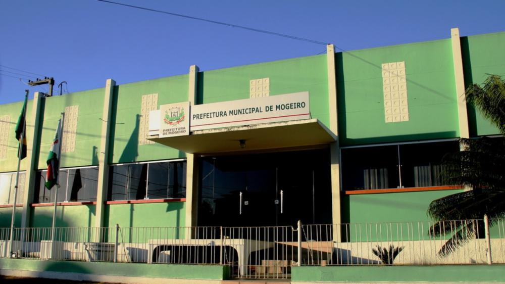Prefeitura de Mogeiro lança edital para contratar organizadora de concurso com 80 vagas