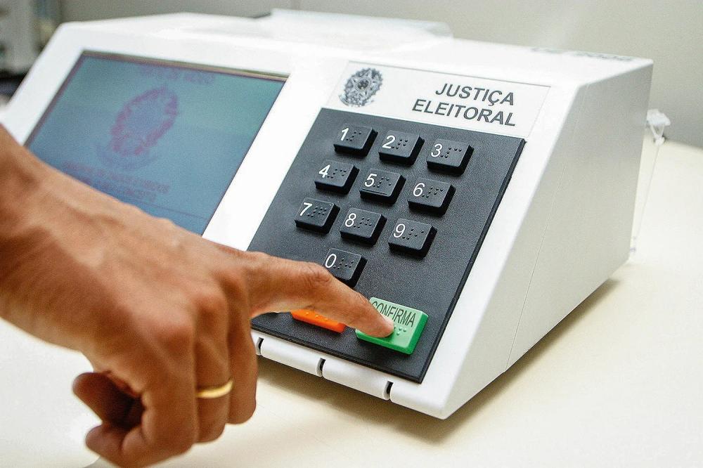 Eleitores de Massaranduba se preparam para eleição suplementar com disputa acirrada entre Chicão e João Costa
