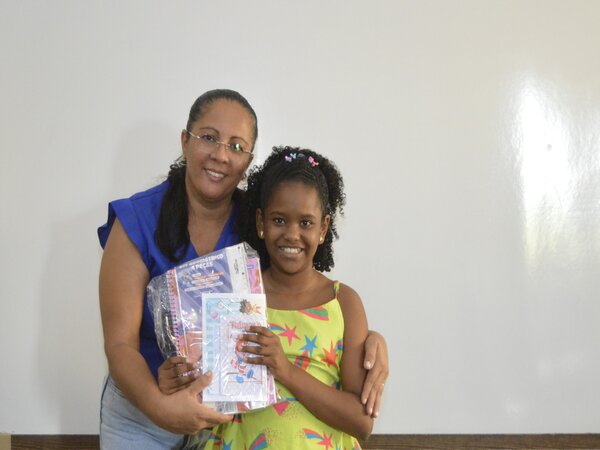 Em Bom Jesus: Material didático e fardamento reforçam compromisso do governo municipal com a educação