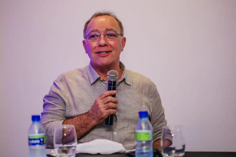 José William deixa Secretaria de Planejamento e Ayrton Lins assume titularidade da pasta