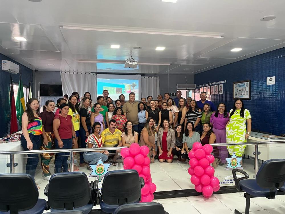 Prefeitura de Boa Vista celebra Dia Internacional da Mulher com usuários do NAISM