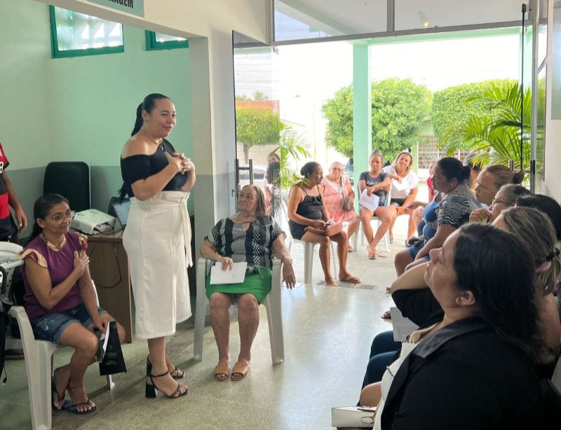 Prefeitura de Diamante promove atividade educativa na Policlínica Dr. George em homenagem ao Dia Internacional da Mulher