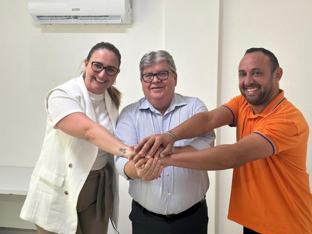 Pré-candidato a vice-prefeito de Bom Jesus se filia ao PSB com apoio do Governador João Azevedo