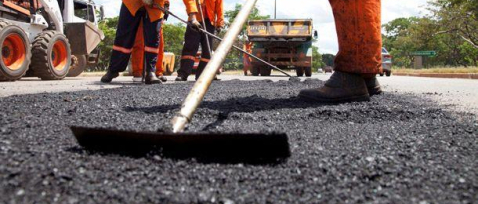 Prefeitura de Riacho dos Cavalos vai fazer mais obras de asfalto nas ruas da cidade