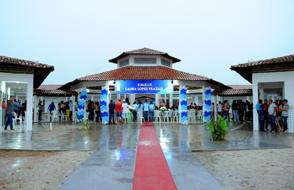 Prefeita de Monteiro Anna Lorena entrega mais uma obra importante para a zona rural do município