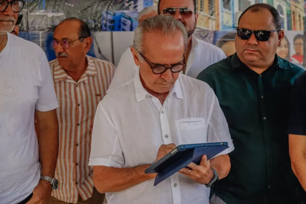 Prefeito Cicero autoriza obras para reconstrução da Praça Lauro Leão Santa Rosa e anuncia 20 novas academias e espaços pet na Capital