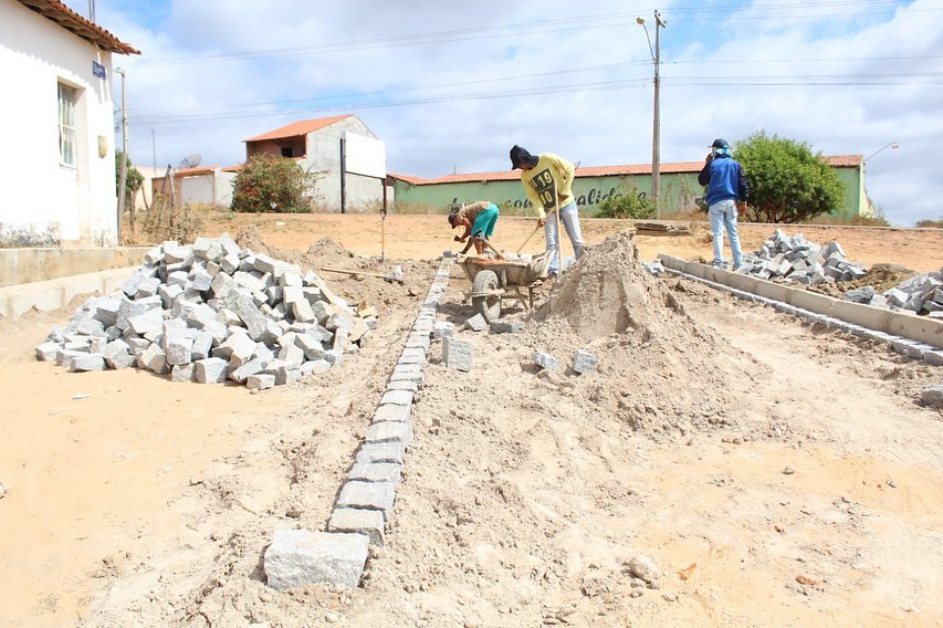 Prefeitura de Matureia realiza diversas obras de infraestrutura urbana no município 