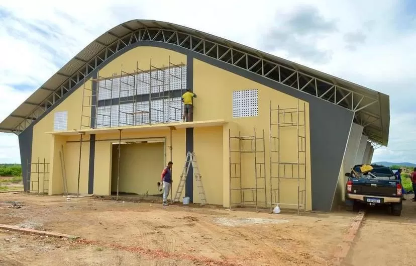 Prefeitura de Bom Jesus Intensifica Obras do Ginásio no Distrito de São José