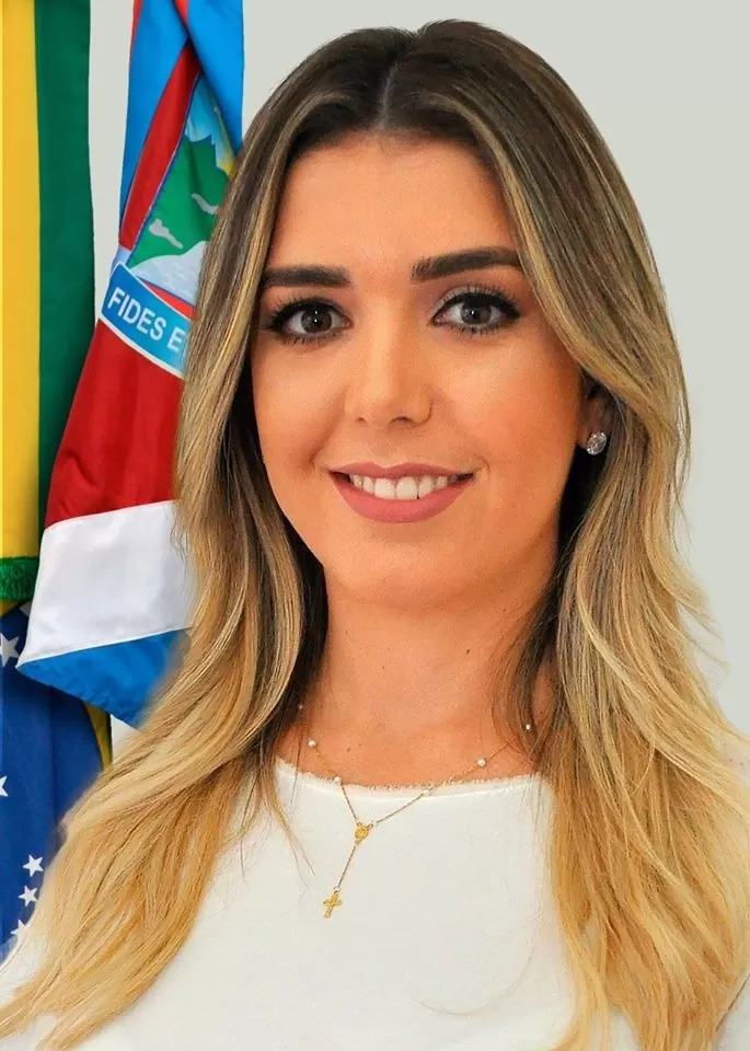 Legislativo de Monteiro acompanha parecer do TCE-PB e a aprova contas da prefeita Lorena do exercício de 2022 sem ressalvas e por unanimidade