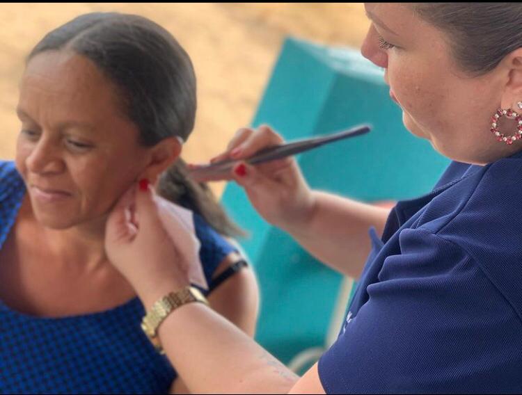 CRAS de Boa Vista reúne Grupo de Mulheres Quilombolas de Santa Rosa e fala sobre os benefícios da Auriculoterapia