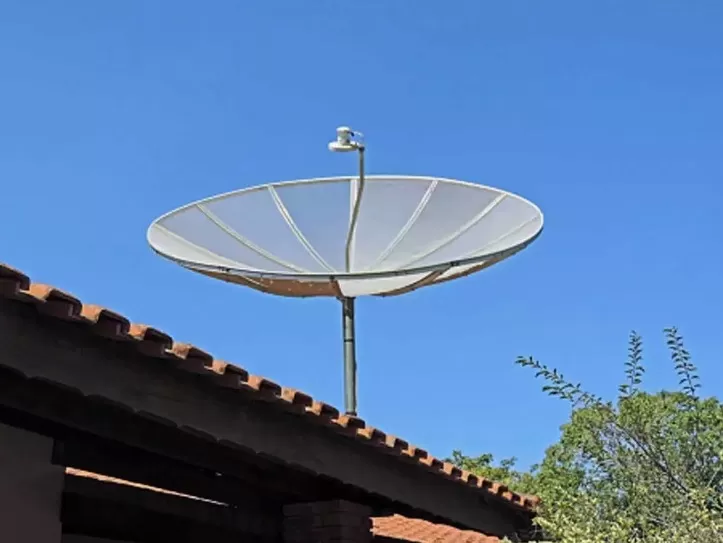Monteirenses podem aderir ao Programa Siga Antenado e receber kit gratuito para substituição de parabólicas