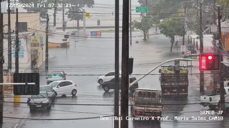 Meteorologia prevê chuvas até domingo no litoral da PB; Defesa Civil alerta população