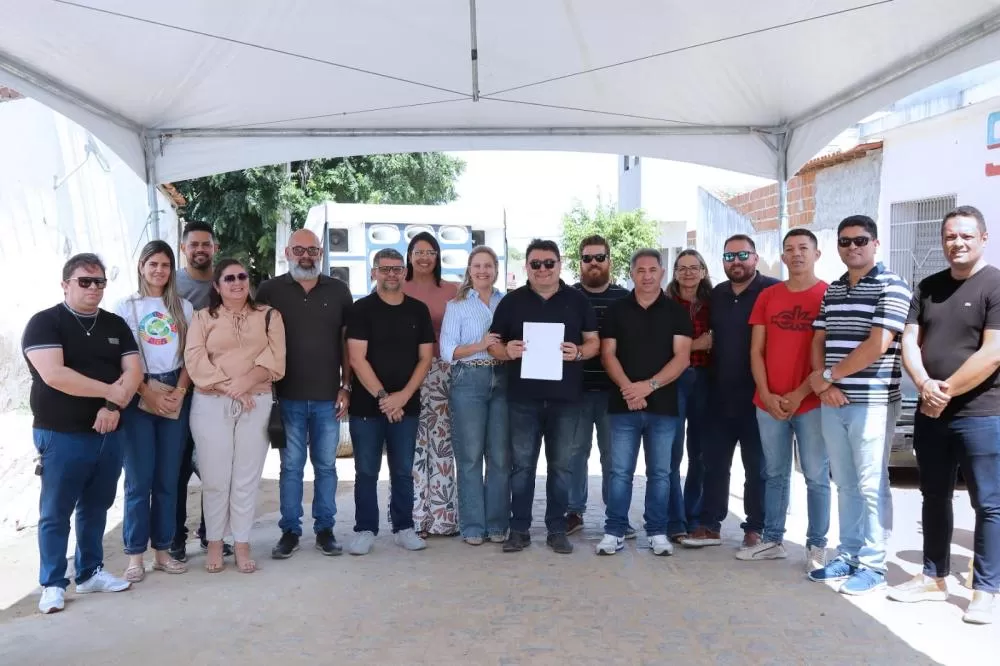 Prefeito de Soledade, Geraldo Moura Ramos, assinou Ordens de Licitação para Pavimentação de Ruas no Bairro São José. 