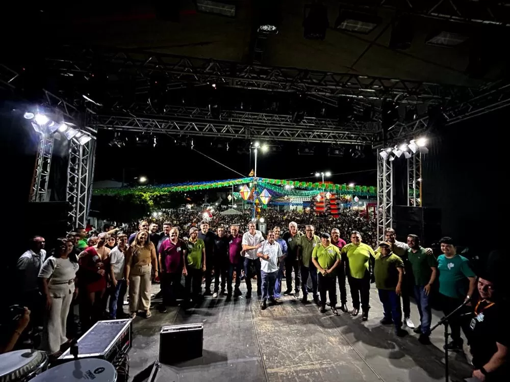 Multidão Marca Presença na Última Noite do "São João Bom Demais" em Riacho dos Cavalos