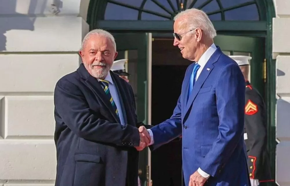 Documentos Revelam Monitoramento dos EUA sobre Lula ao Longo de Cinco Décadas