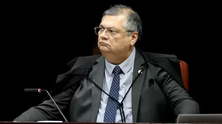 Dino suspende emendas impositivas até novas regras de transparência