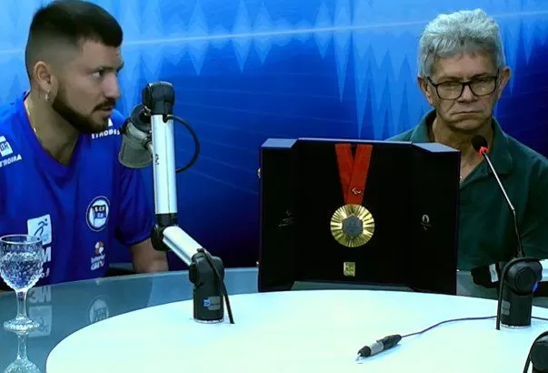 Petrúcio Ferreira celebra ouro em Paris e mira mais conquistas em 2028