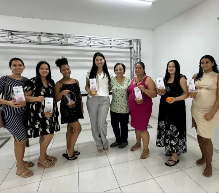 Prefeitura de Quixaba Promove Roda de Conversa para Gestantes sobre Alimentação Saudável