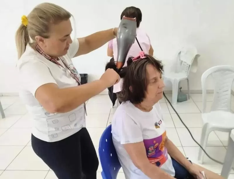 Prefeitura de Quixaba promove, por meio de ações do PAIF e SCFV, trabalho de valorização da autoestima 