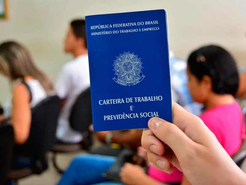 Sine-PB disponibiliza mais de 890 vagas de emprego a partir desta semana