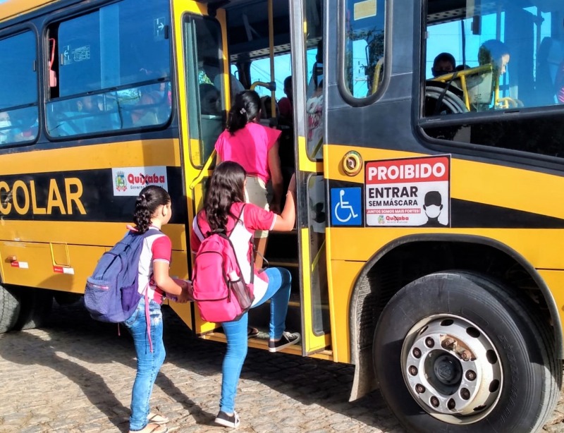 Prefeitura de Quixaba disponibiliza transporte para inscritos no Enem
