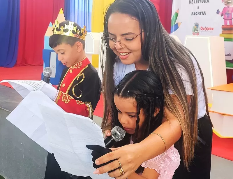 Quixaba celebra resultados do 'Dia A da Alfabetização'