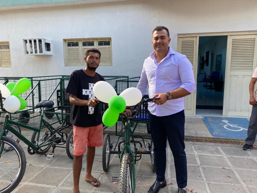 Prefeitura de Barra de Santa Rosa capacita catadores de recicláveis em parceria com Famup 