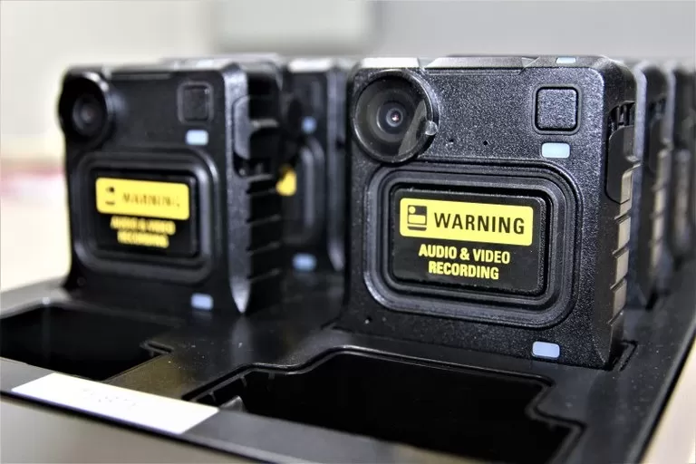 Estado deve adotar câmeras corporais em policiais, afirma João Azevêdo