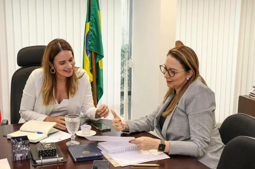 Prefeita de Bom Jesus garante novos recursos para saúde e educação em parceria com a Senadora Daniela Ribeiro