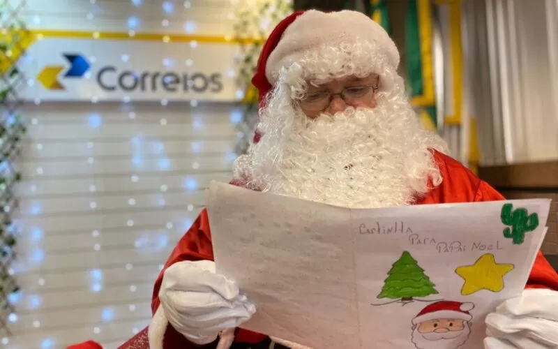 Prazo para adoção de cartinhas da campanha Papai Noel dos Correios termina nesta 6ª