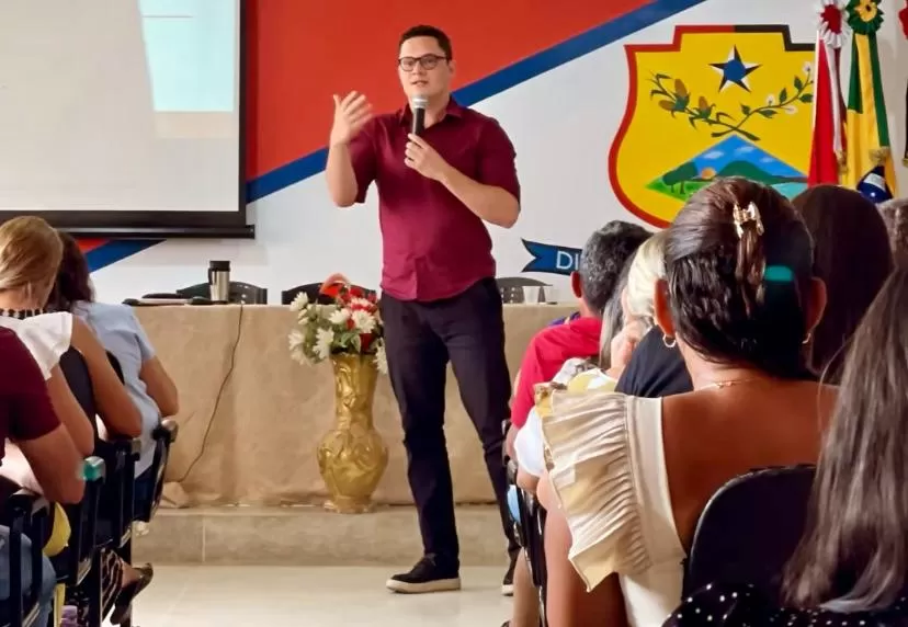 Diamante promove I Ciclo de Capacitação para professores e gestores da rede municipal