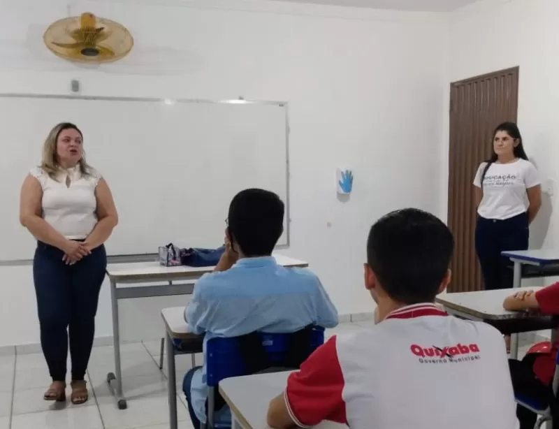 Prefeitura de Quixaba anuncia aumento salarial para magistério público da Educação