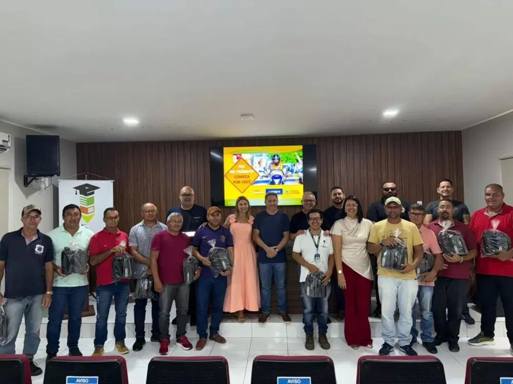 Em Soledade, Palestra educativa voltada para os motoristas de ônibus escolares integrou programação da XVIII Jornada Pedagógica