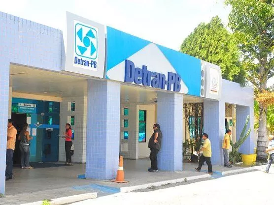 Quadrilha é presa por fraudar sistema de multas de trânsito no Detran-PB