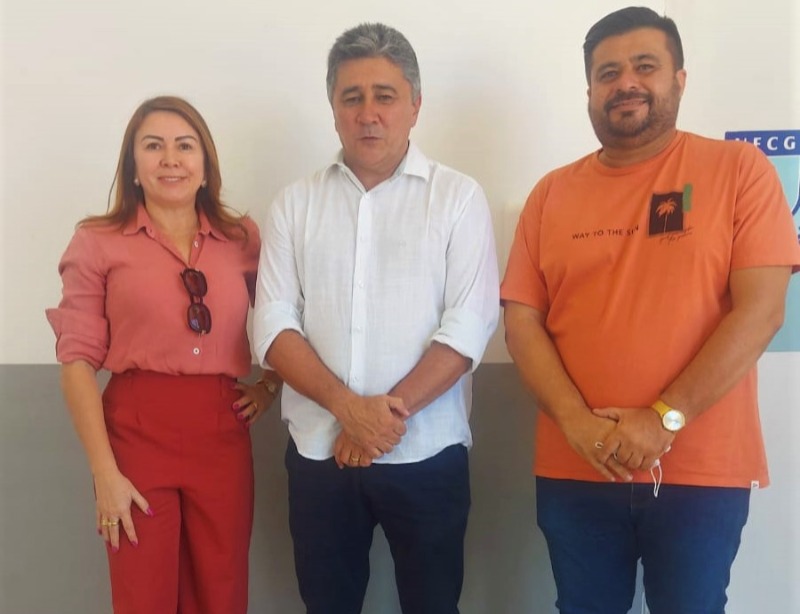 Prefeita de Quixaba participa de encontro para assinatura de adesão ao Garantia-Safra 