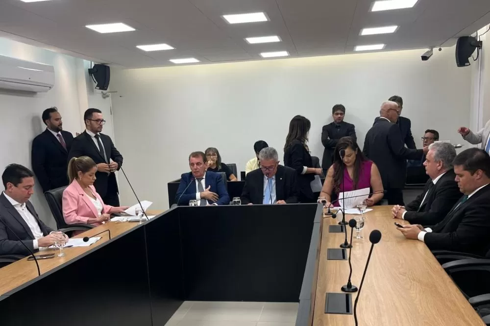 Comissão da ALPB aprova indicação de Alanna Galdino para vaga no TCE