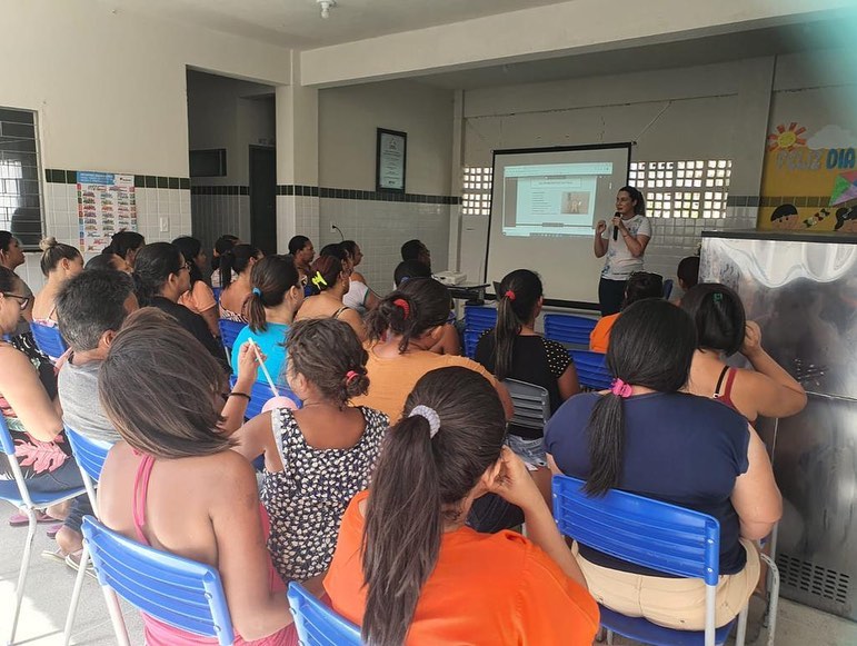 Em Barra de Santa Rosa, Saúde Mental é tema de palestras em escolas municipais