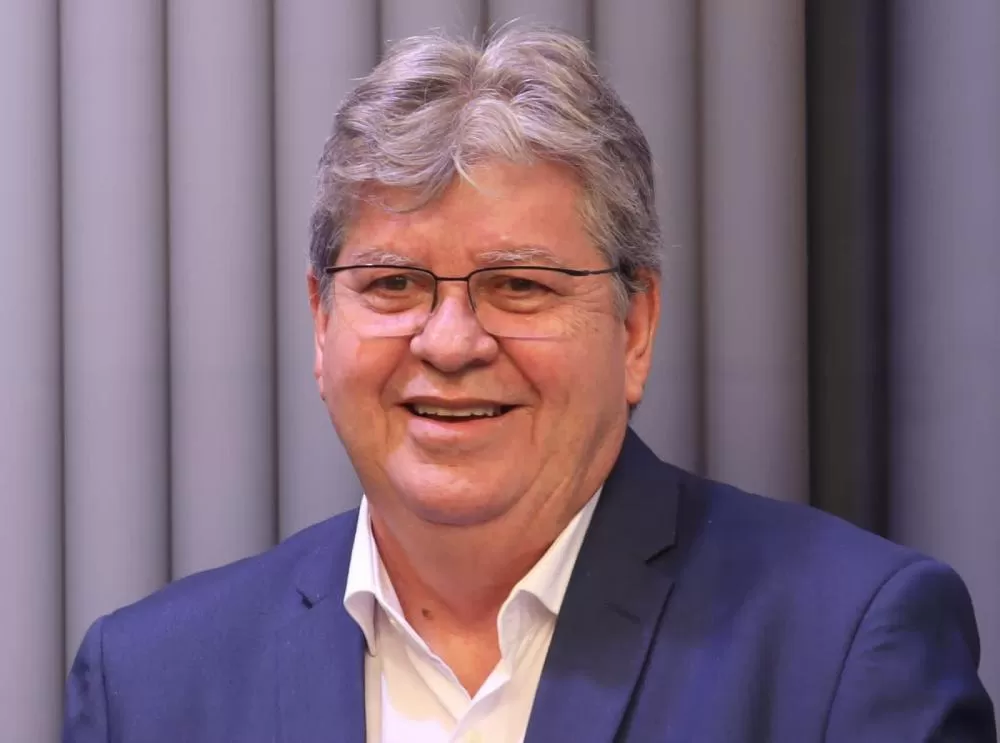 João Azevêdo se reúne com ministros Rui Costa e Waldez Góes nesta segunda