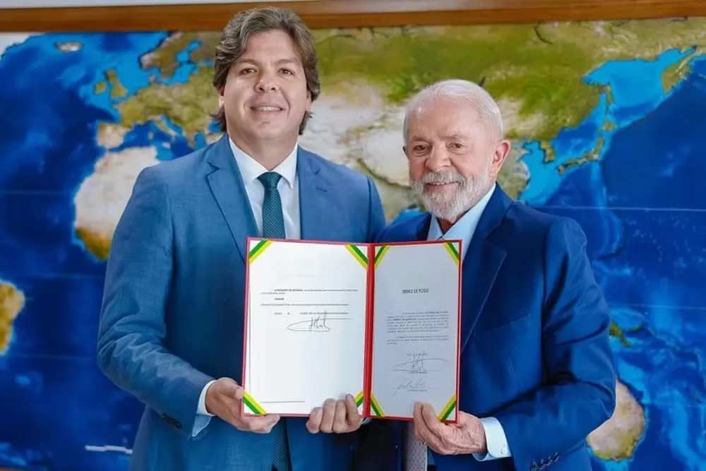 Lula nomeia e dá posse a Frederico Siqueira, pernambucano radicado na Paraíba, como novo ministro das Comunicações