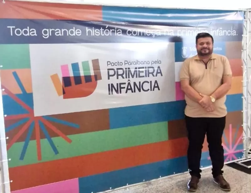 Quixaba participa de solenidade de assinatura do Pacto Paraibano pela Primeira Infância